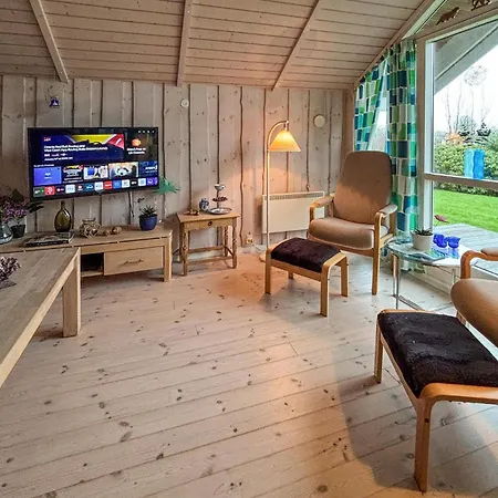 Koselig Hjem Med 3 Soverom I Feriehus Hejls