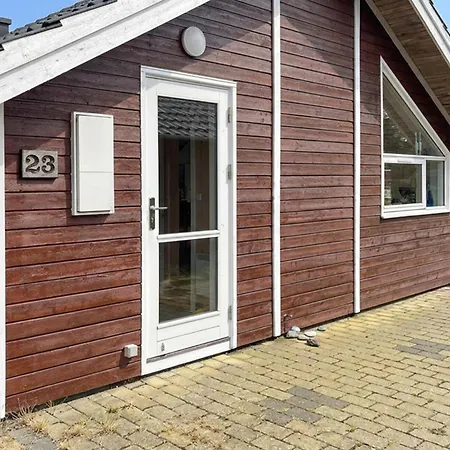 Koselig Hjem Med 3 Soverom I * Hejls