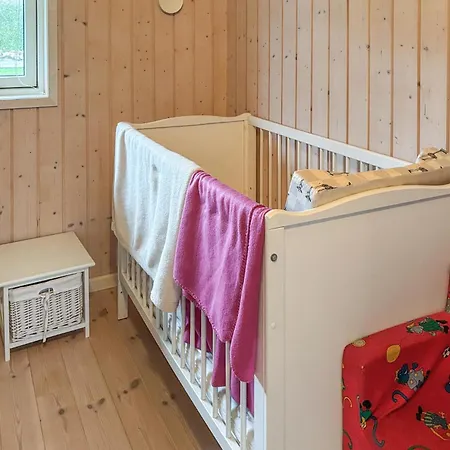3 Bedroom Lovely In Holiday home Hejls