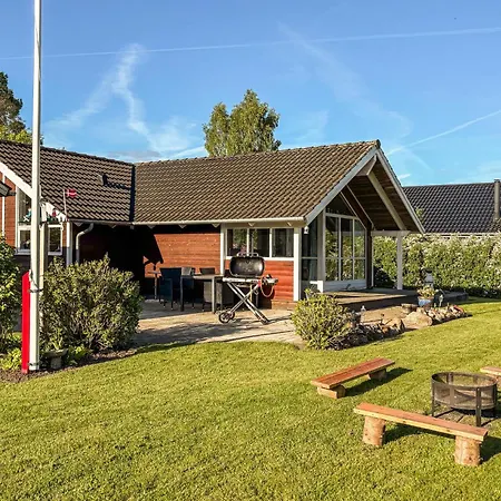 Vakantiehuis Mooie Woning Met 3 Slaapkamers In *